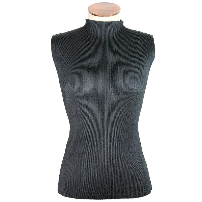 Classic Pleated Vest Slim Fit Slimming T-shirt