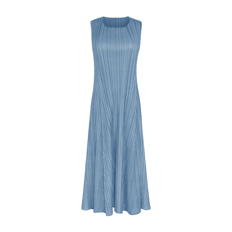 round Neck Sleeveless Slimming Loose Dress