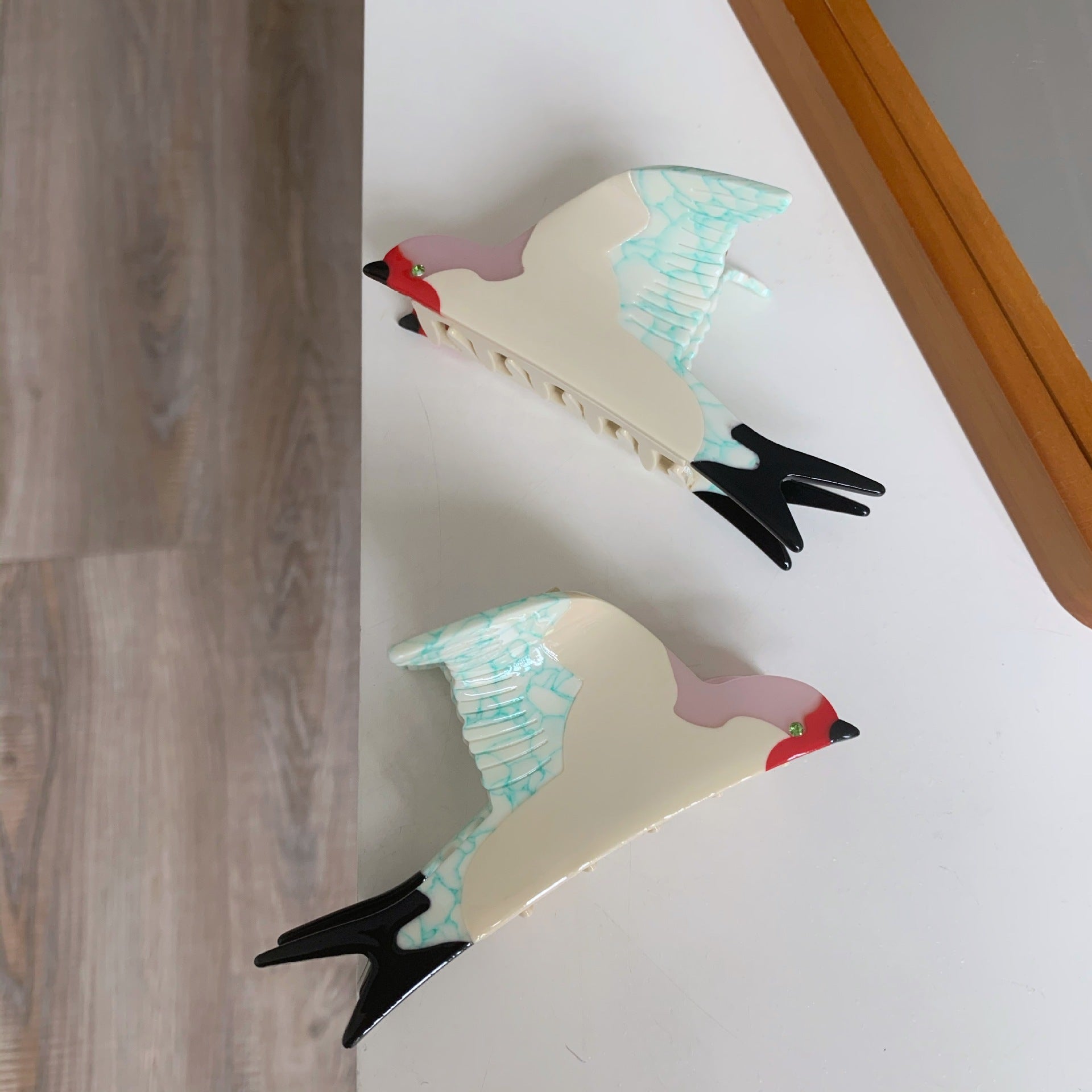 Women's Cute Bird Acetic Acid Sheets Hair Claws | Hair Claws