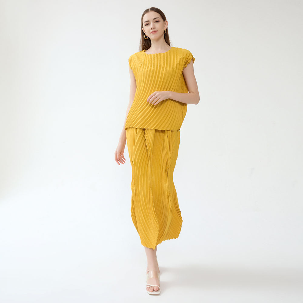 Solid Color round Neck Two-Piece Handmade Pleated Skirt Slim Top for Women