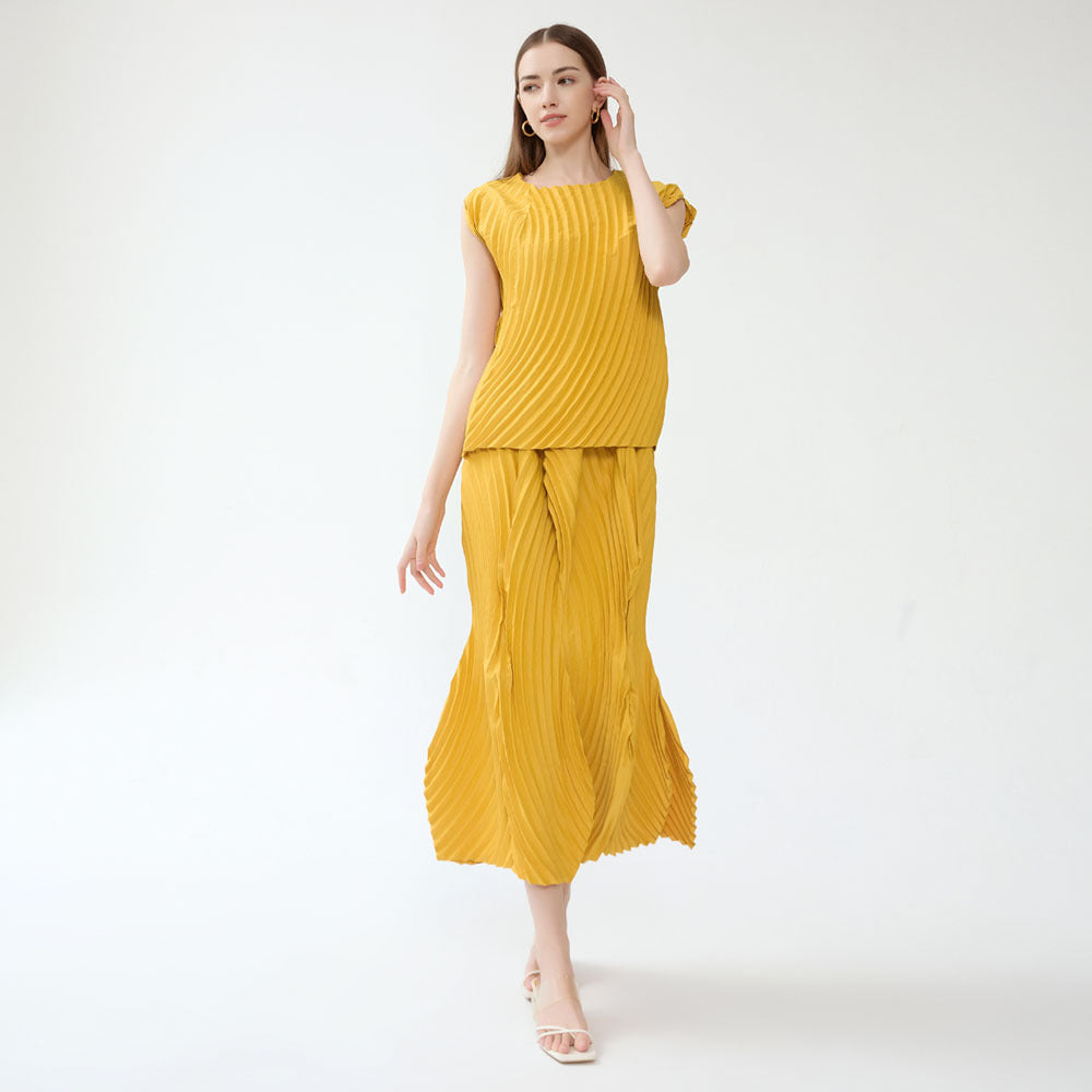 Solid Color round Neck Two-Piece Handmade Pleated Skirt Slim Top for Women