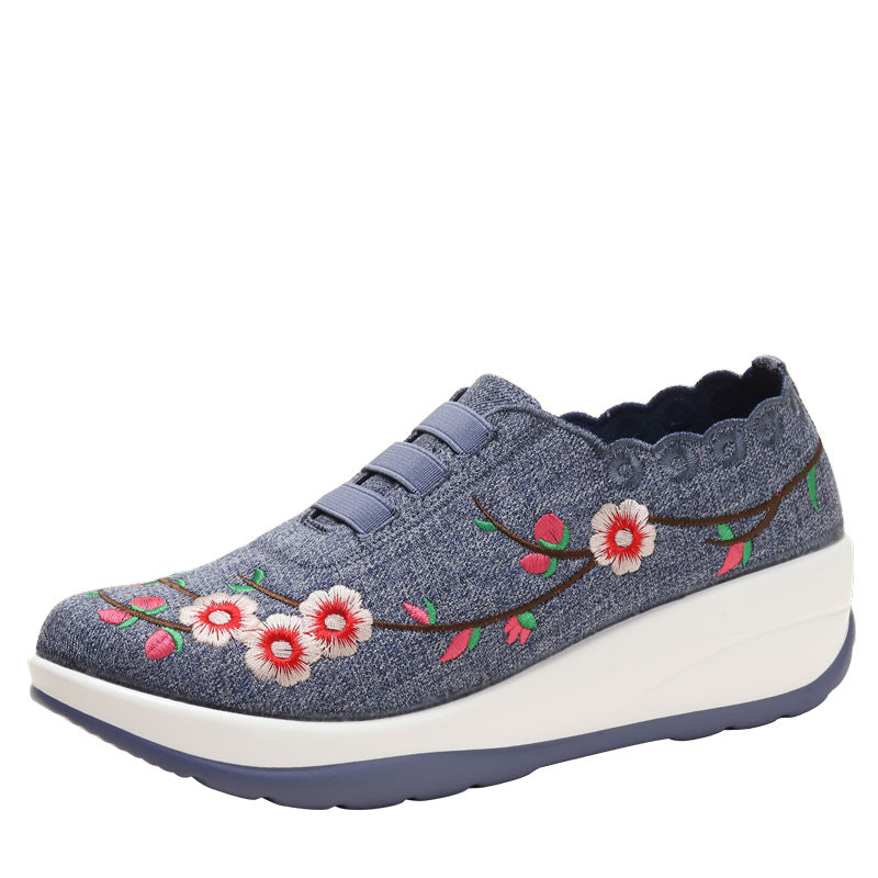 Fly-Knit Sneakers Women's Soft Bottom Breathable Embroidered Lightweight Casual Slip-on Pumps