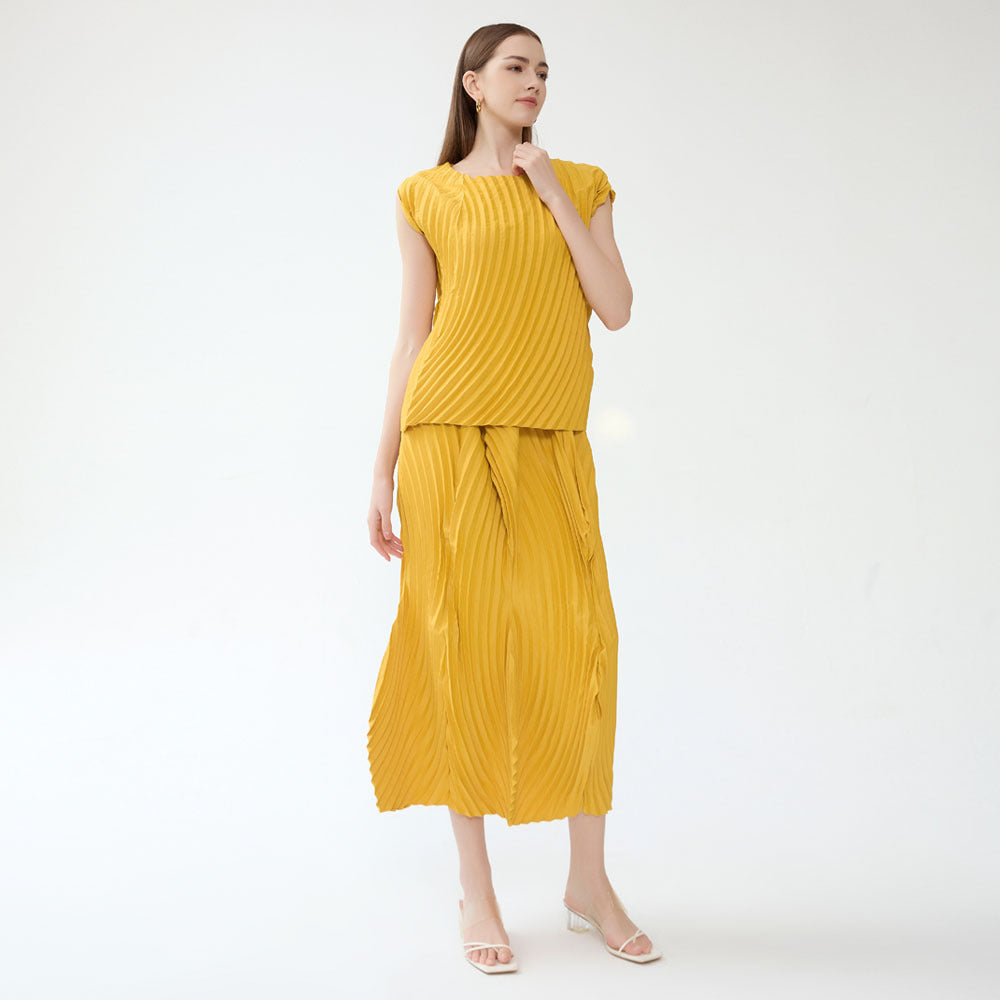 Solid Color round Neck Two-Piece Handmade Pleated Skirt Slim Top for Women