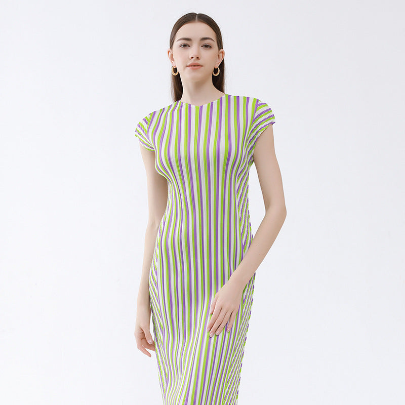 Striped round Neck Sleeveless Pleated Dress Age-Reducing Sleeve Long Slim Fit Straight Skirt