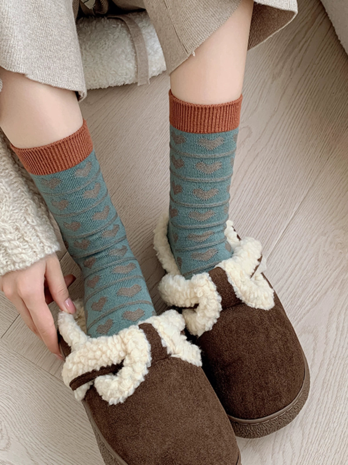 [4 Pairs] Sorry I'm Late, Girl Spring and Summer Double Needle All-Match College Style Mid-Calf