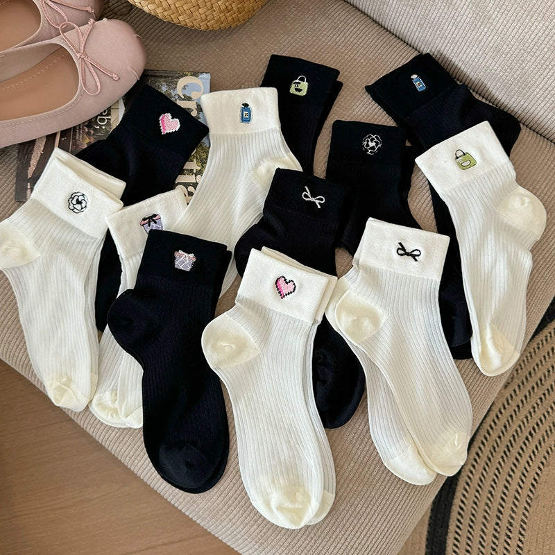 [6 Pairs] Classic Black and White Kanekalon Breathable and Simple Fashion Wear Fairy Flying