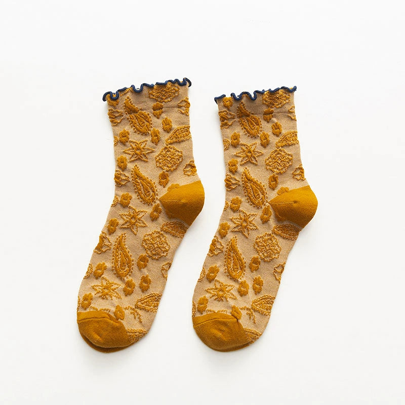 2 Pairs Spring Summer Lace Dark Pattern Flower Lace Women's Mid-Length All-Matching Comfortable Pure Cotton Material