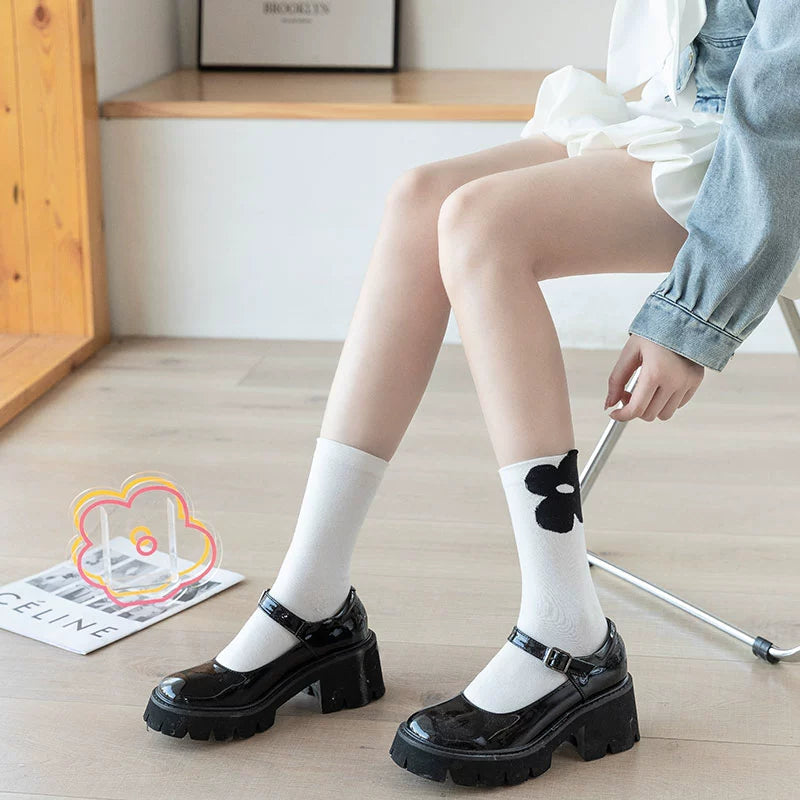 [2 Pairs] Flower Socks for Women Spring Summer Pure Cotton Trendy Flowers Blossoming