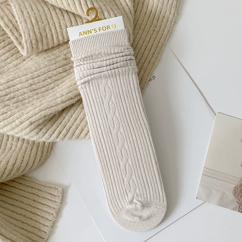 [2 Pairs] Spring and Summer Solid Color a Little Retro Bunching Socks Cashmere Material Comfortable and Soft
