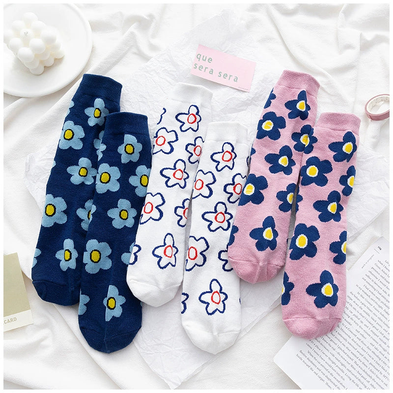 2 Pairs of South Korea Chic Elegant Small Flower Female Japanese Style Mid-Calf Length Socks Retro Trendy Socks Internet Hot Fashionable Pile Sty