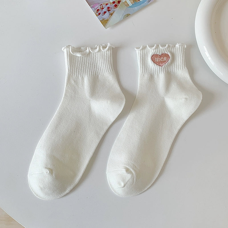 [4 Pairs] Spring and Summer Pure Cotton Embroidered Wooden Ear Women's Socks Cocoa Love White White Tender Very Versatile