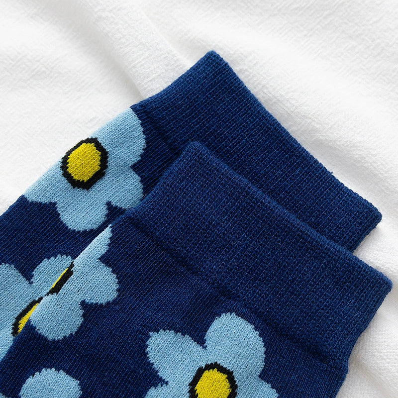 2 Pairs of South Korea Chic Elegant Small Flower Female Japanese Style Mid-Calf Length Socks Retro Trendy Socks Internet Hot Fashionable Pile Sty