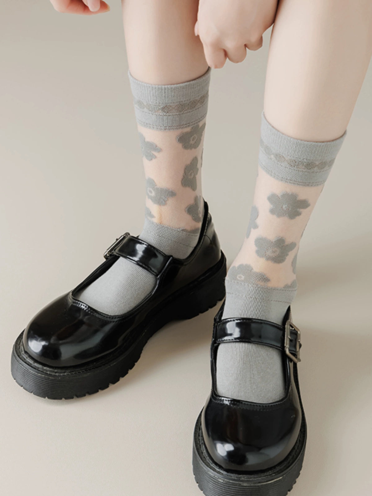 [3 Pairs] Thin Summer Simple and Easy to Wear Floral Butterfly Socks