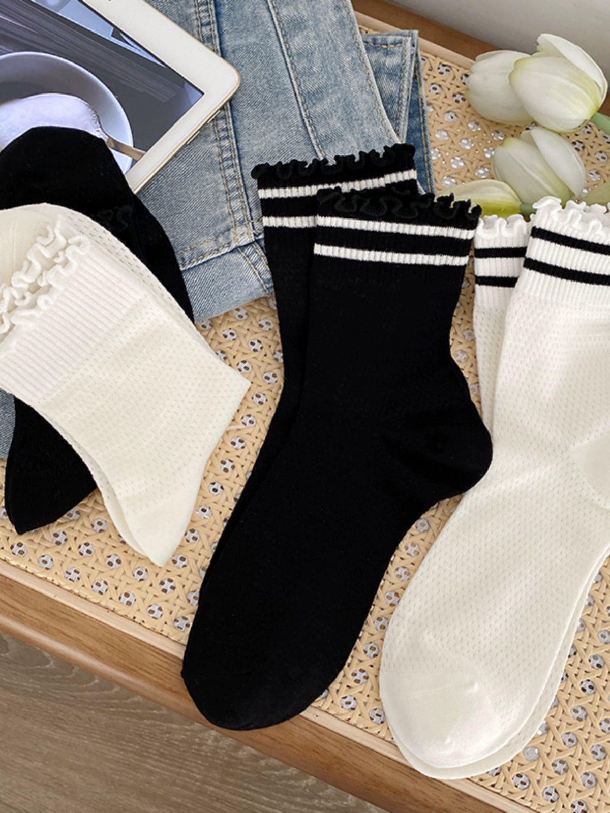 [4 Pairs] It Can Also Be Very Cute to Wear Spring and Summer Thin Breathable Stripes Series If You Don't Believe It