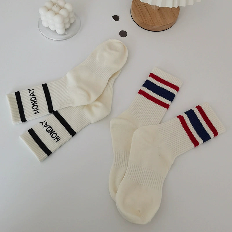 [2 Pairs] Japanese Style Mid-Calf High Length Women's Two Bars Trendy Cotton College Sports Style Cotton Material