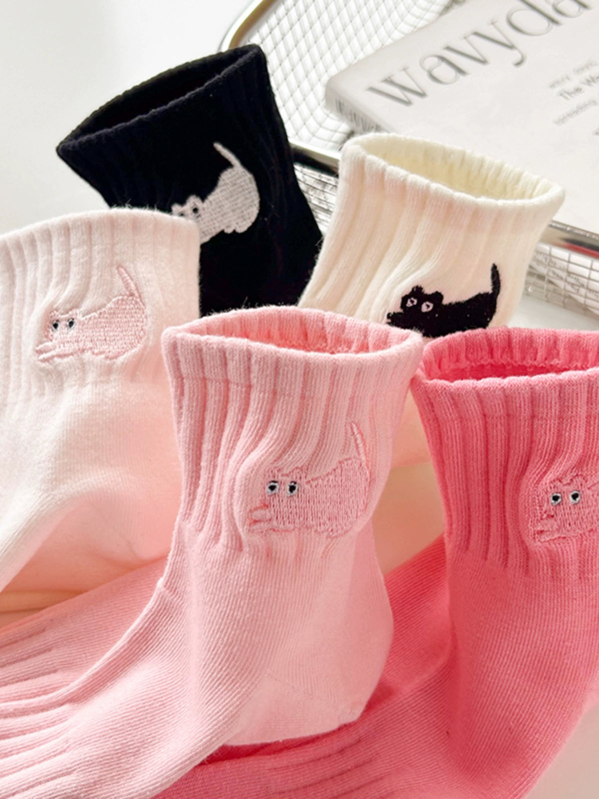 [5 Pairs] Pink Embroidered Cat Purified Cotton Short Tube Spring and Summer New Match Is Very Fresh and Natural