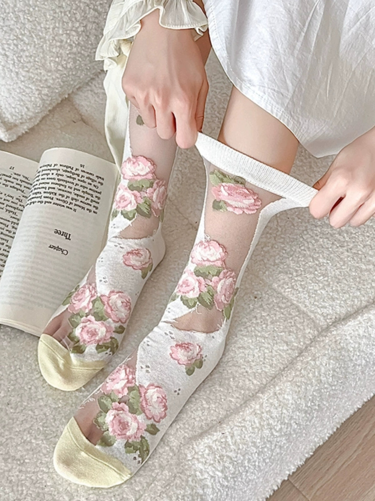 [3 Pairs] Wear Kanekalon to Create a Stunning Summer Style Thin Afternoon Camellia