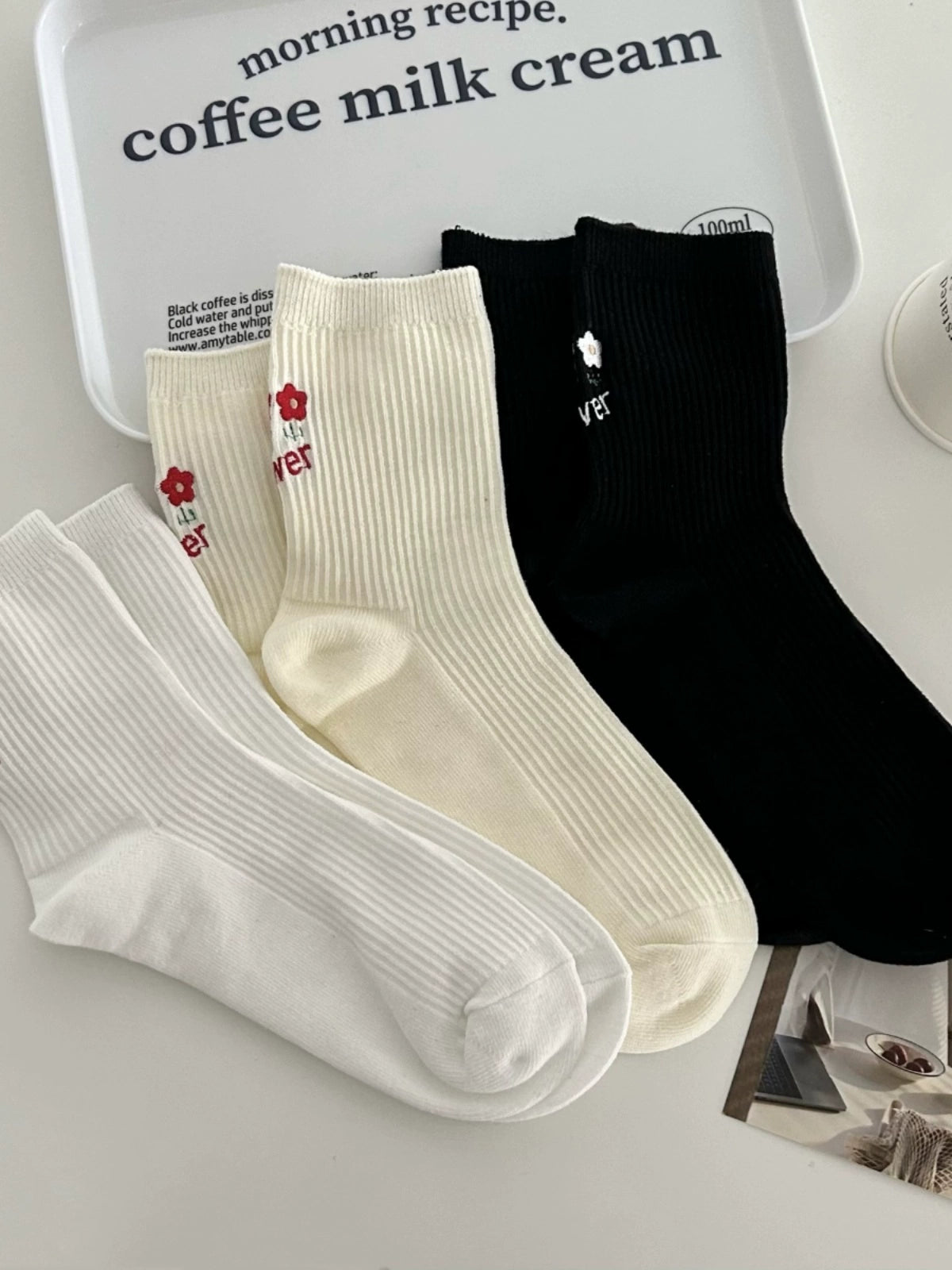 [3 Pairs] Spring and Summer Three Flowers Thin Simple and Beautiful Pure Cotton Comfortable Wear