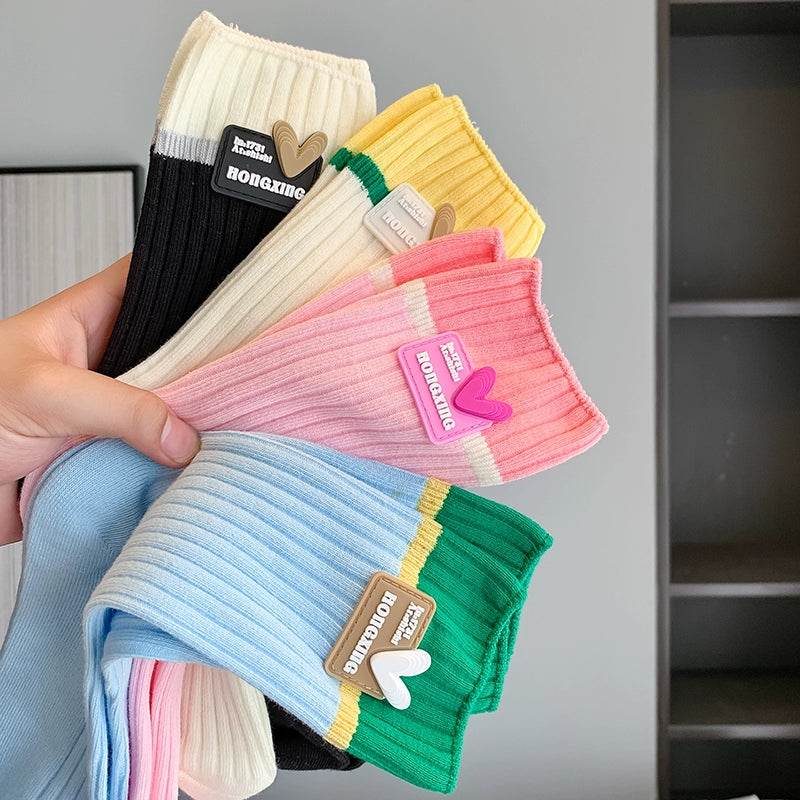 [4 Pairs] Spring and Summer Japanese and Korean Fashion 3D Love Pure Cotton Comfortable Breathable Mid-Calf