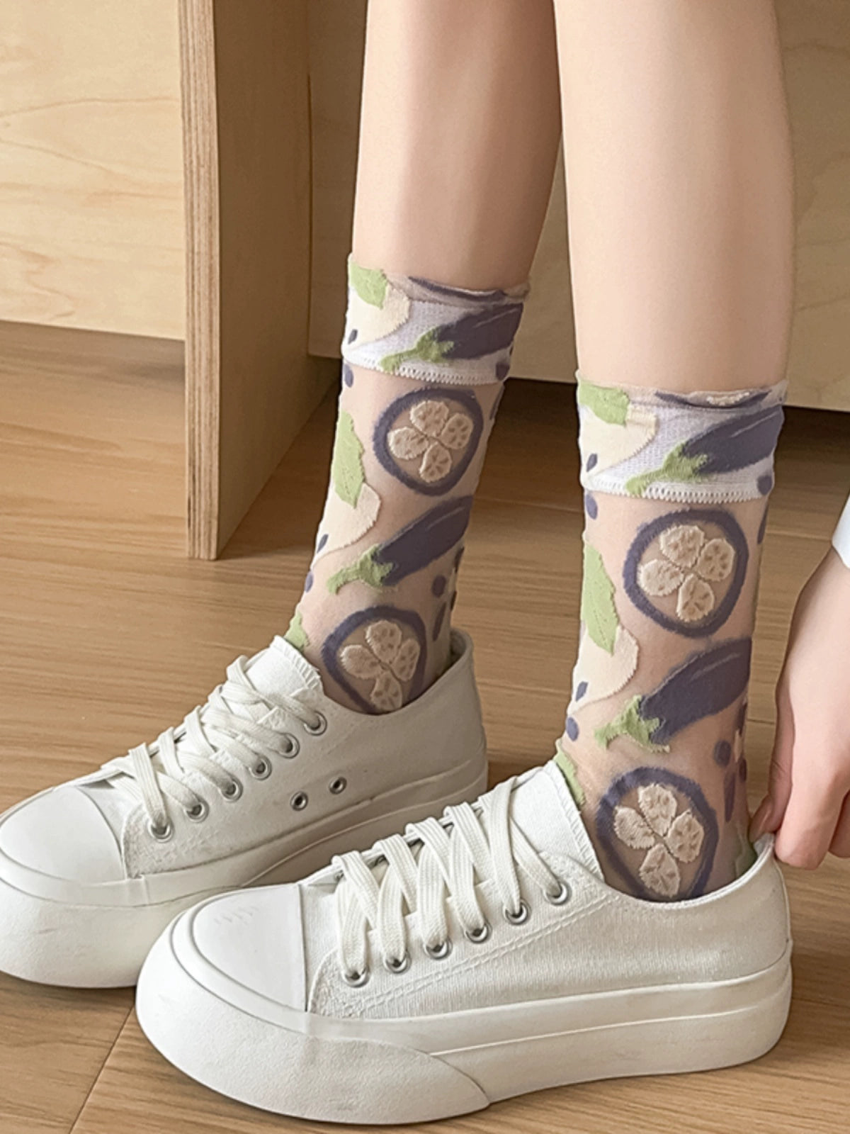 [4 Pairs] Summer Transparent Thin Breathable Original Material Design Simple Wear