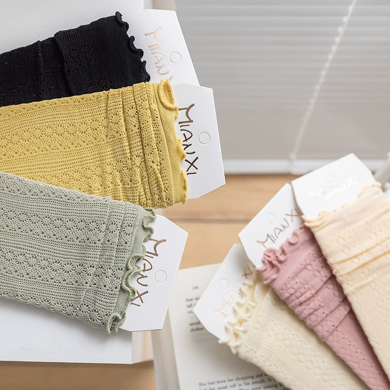 [5 Pairs] Summer Mesh Breathable Ruffled Pure Straight Socks Match Well