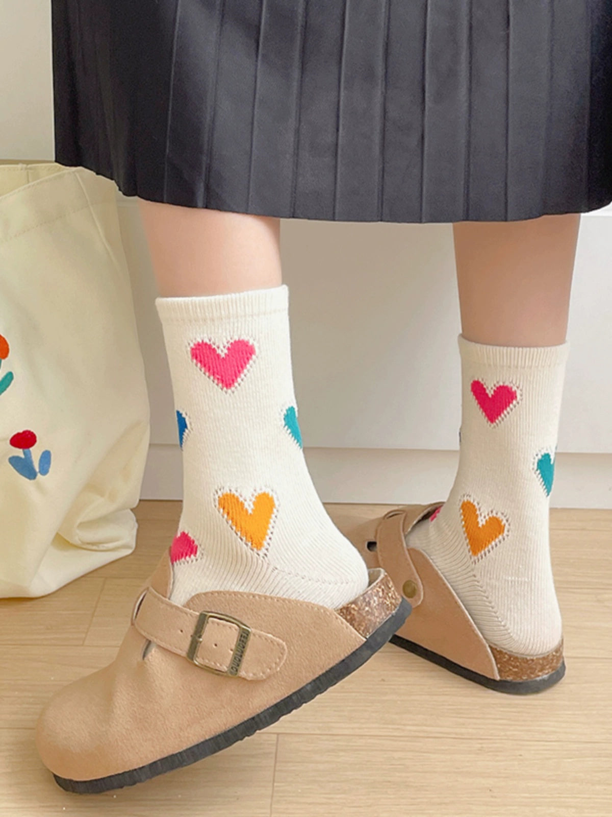 [2 Pairs] Spring and Summer Colored Loving Heart College Style Sweet Love Sweet