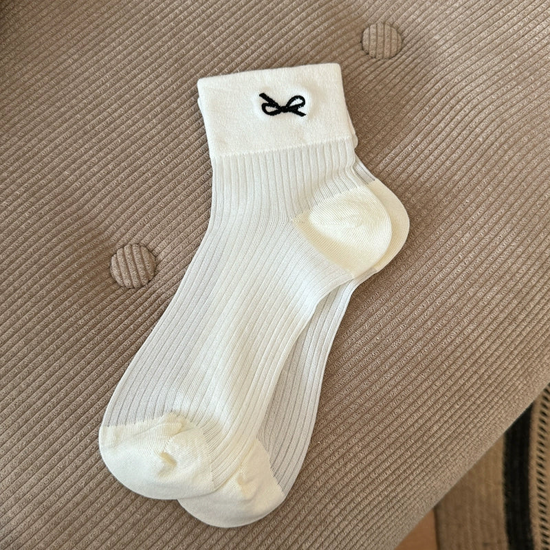 [6 Pairs] Classic Black and White Kanekalon Breathable and Simple Fashion Wear Fairy Flying