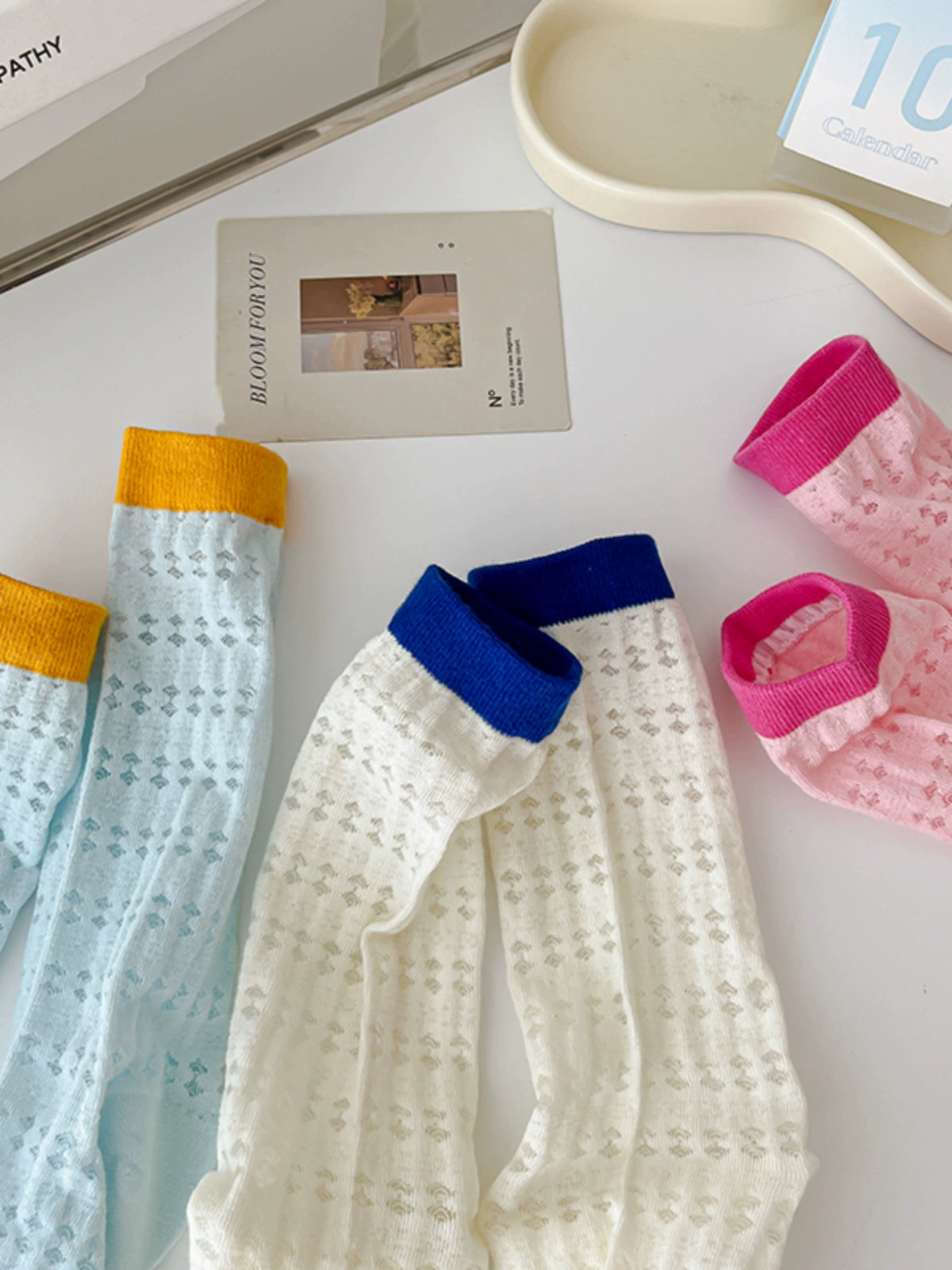 [4 Pairs] Summer Mesh Thin Dopamine Hole Pure Cotton Material Is Beautiful