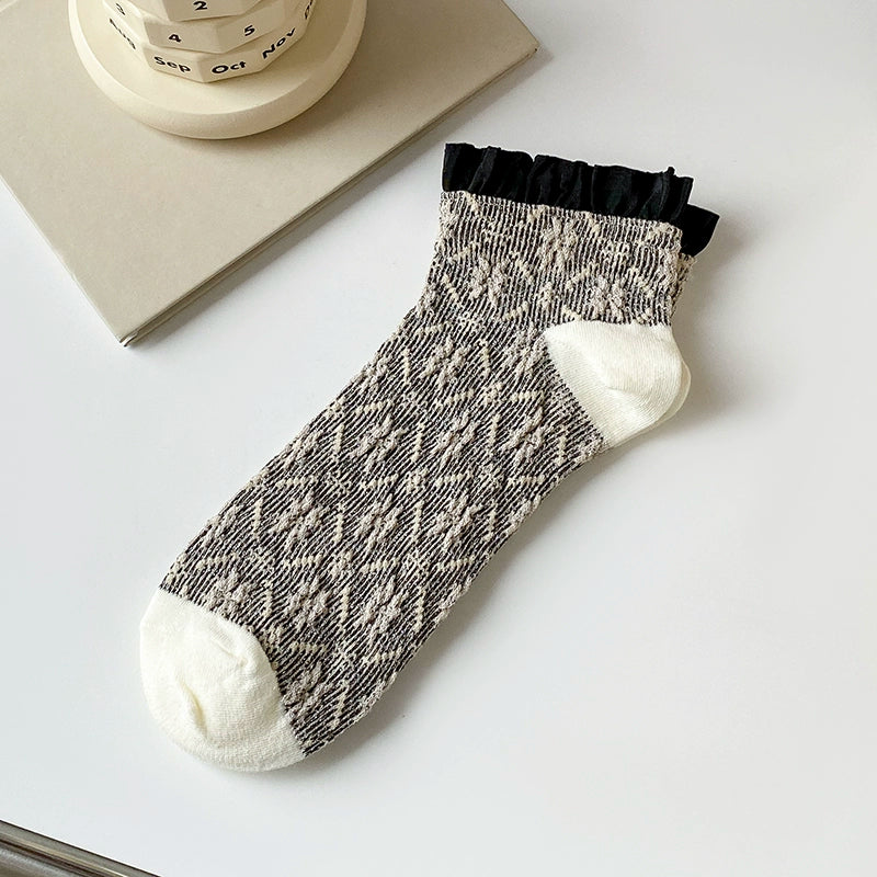 [5 Colors] Dashang Dashed Rhombus Lace Women's Short Spring and Summer Fashion Socks