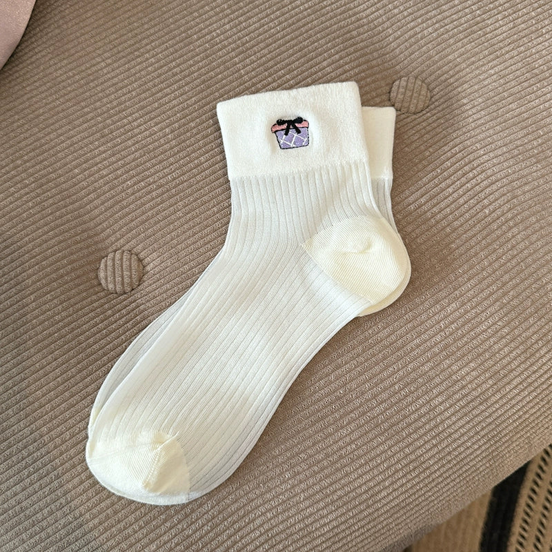 [6 Pairs] Classic Black and White Kanekalon Breathable and Simple Fashion Wear Fairy Flying