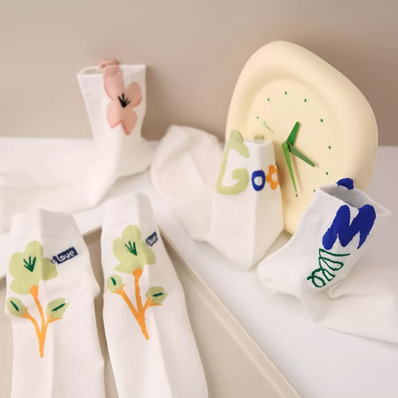 [4 Pairs] Spring and Summer Thin Letters Combed Cotton Comfortable Breathable and Simple Wear