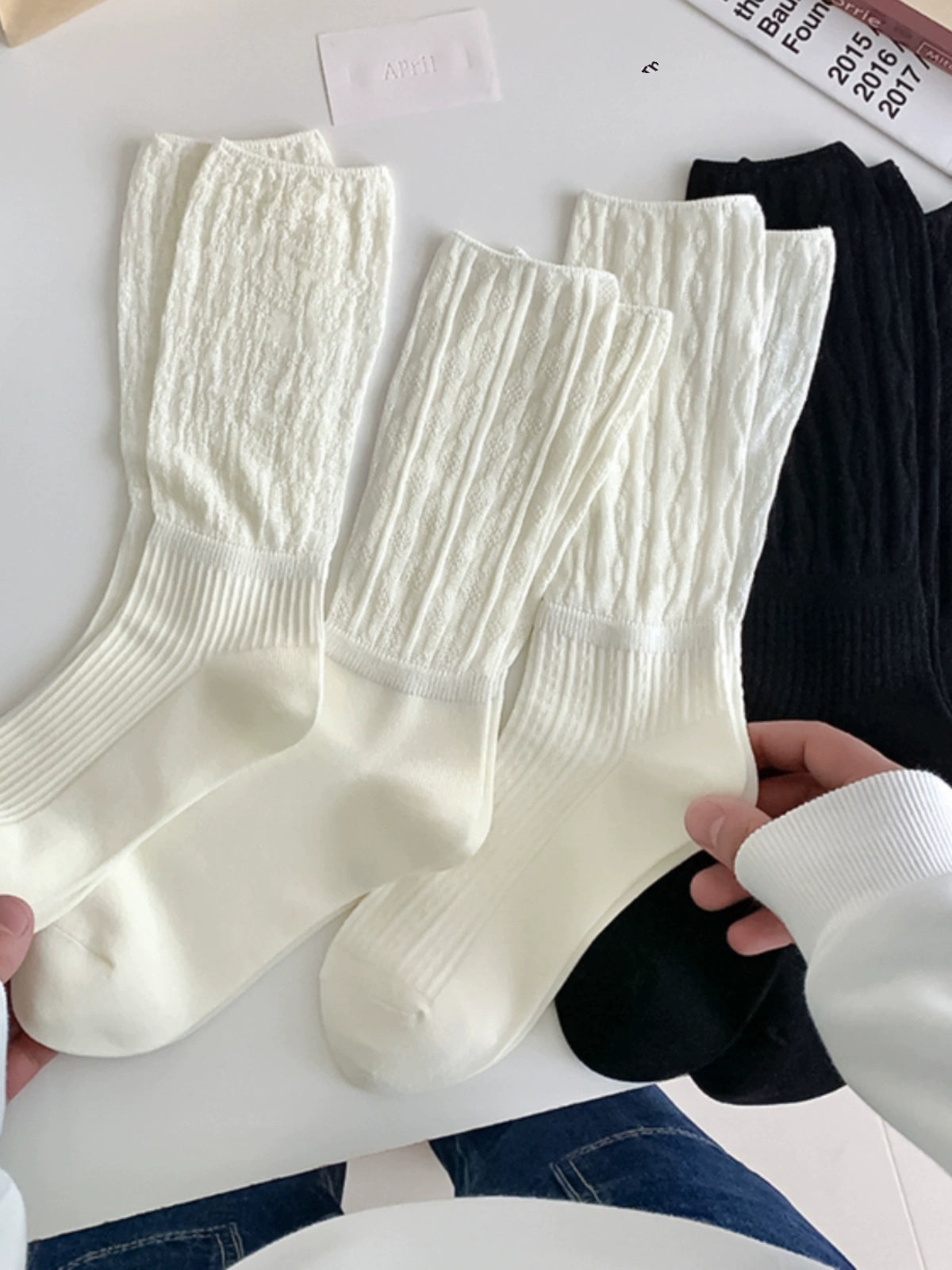 [5 Pairs] JK Style Thin Breathable Double Needle Black and White Pile Style Simple Wear