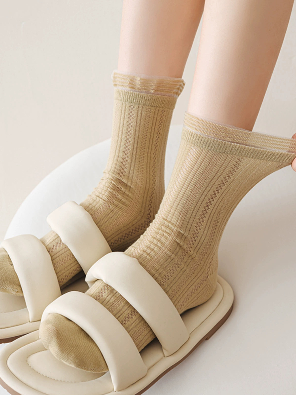 [5 Pairs] Summer Breathable and Simple Comfortable College Style Girl Mid-Calf Length Loose Socks