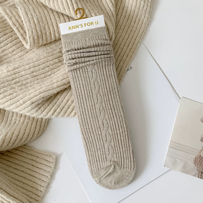 [2 Pairs] Spring and Summer Solid Color a Little Retro Bunching Socks Cashmere Material Comfortable and Soft