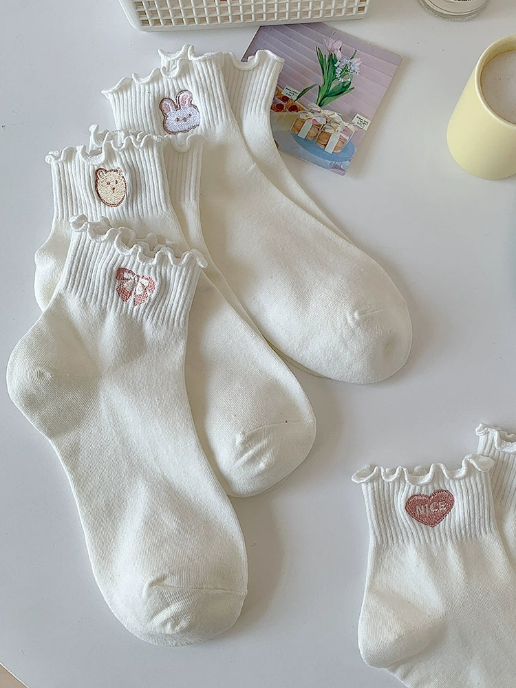 [4 Pairs] Spring and Summer Pure Cotton Embroidered Wooden Ear Women's Socks Cocoa Love White White Tender Very Versatile