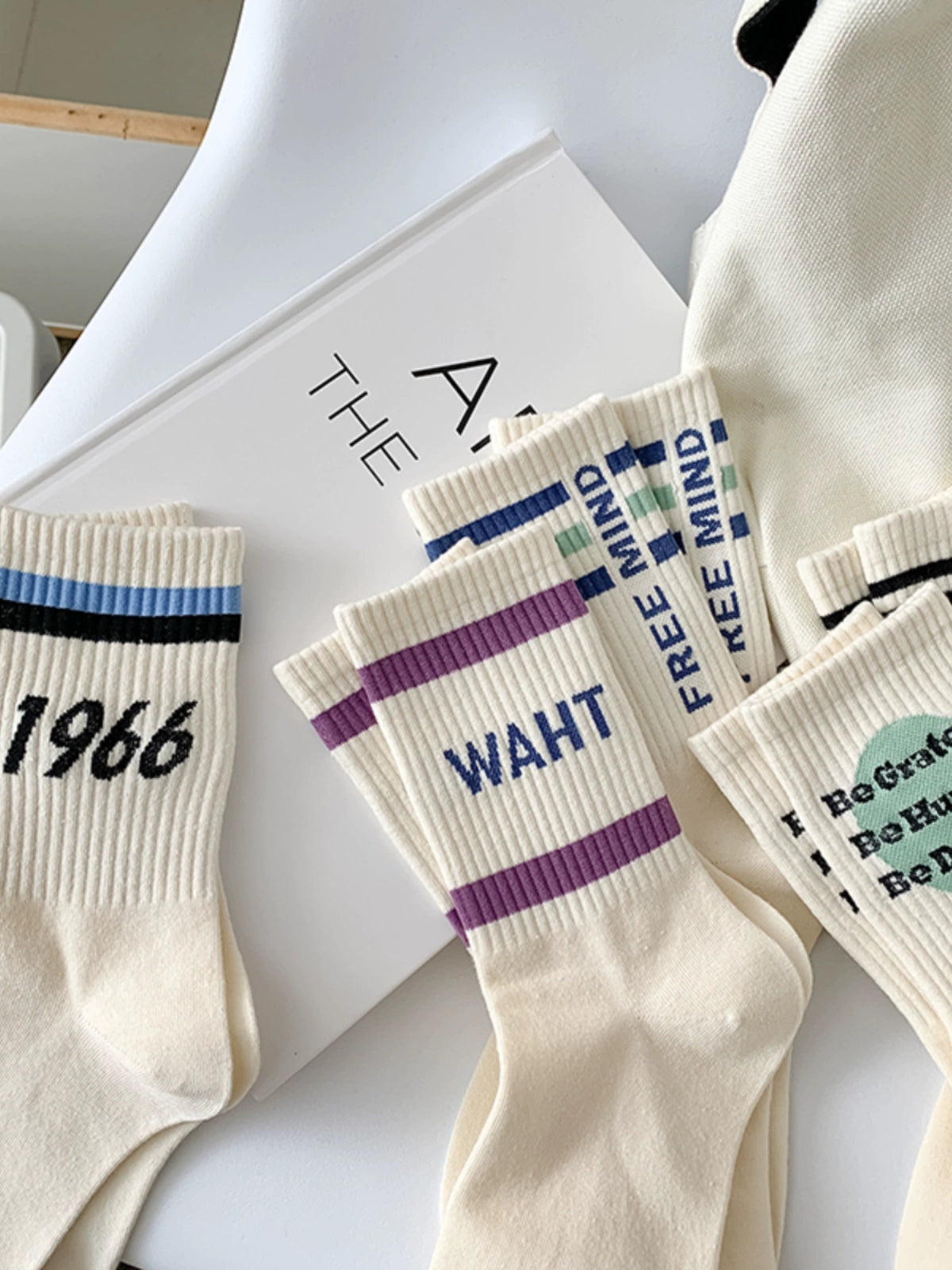 [5 Pairs] Sports with Shark Pants Summer Socks Exposed with Sneaker Perfect Match