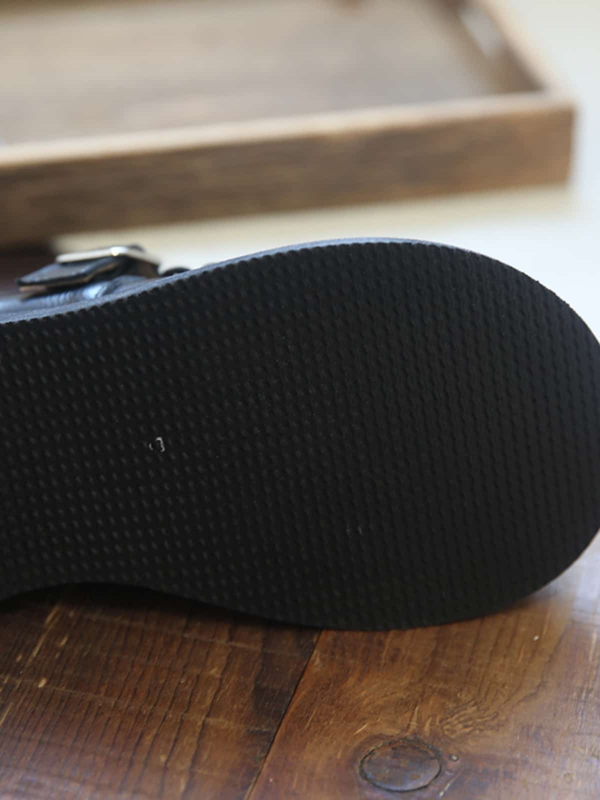 Hollow bag head thick sole big head shoes summer lotus leaf edge word with Mary Jane sandals