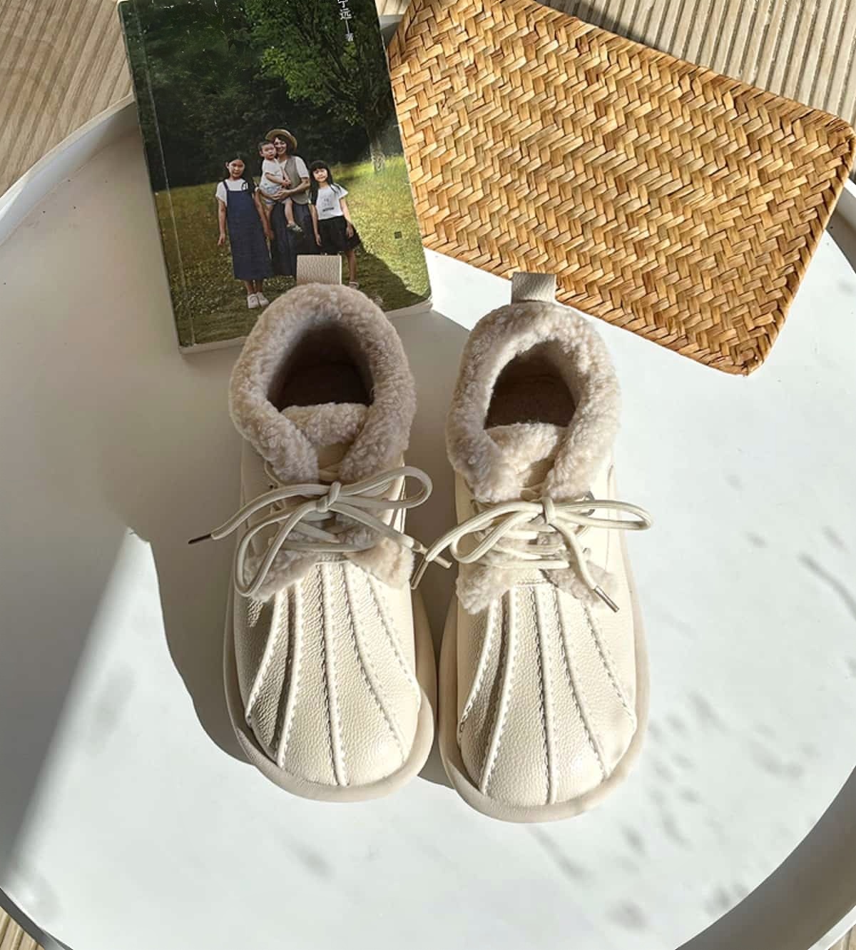 Imitation lamb wool round head lace-up short boots winter soft and cute beige warm flat-bottomed snow boots