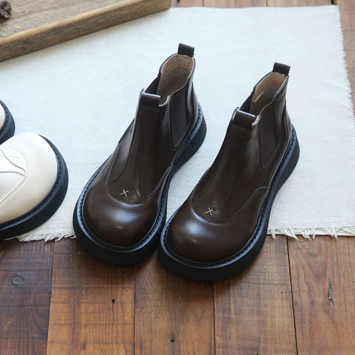 Glossy platform big head shoes handsome versatile locomotive boots fashionable cigarette boots women