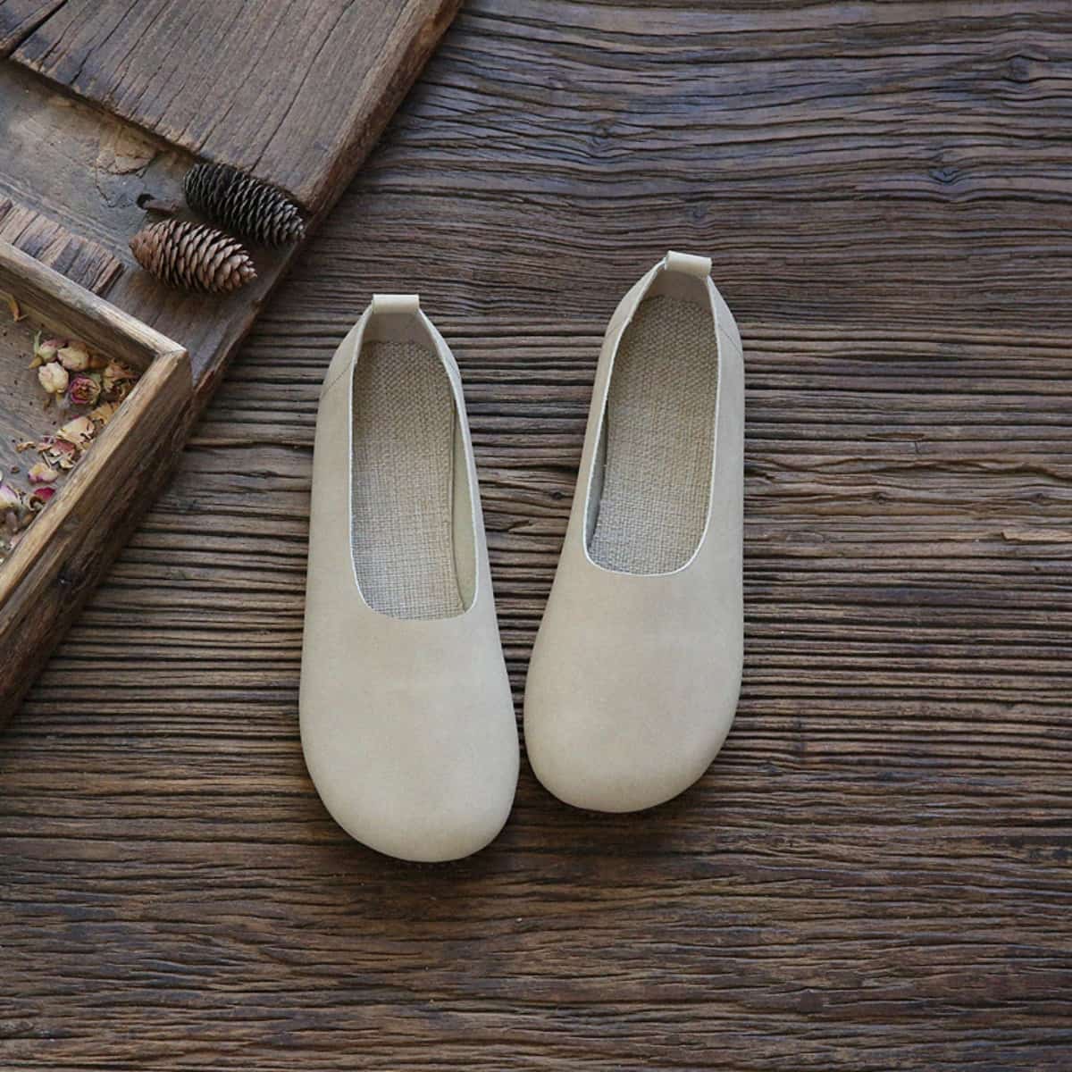 Round head flats summer handmade comfortable versatile one foot single shoes grandma shoes women