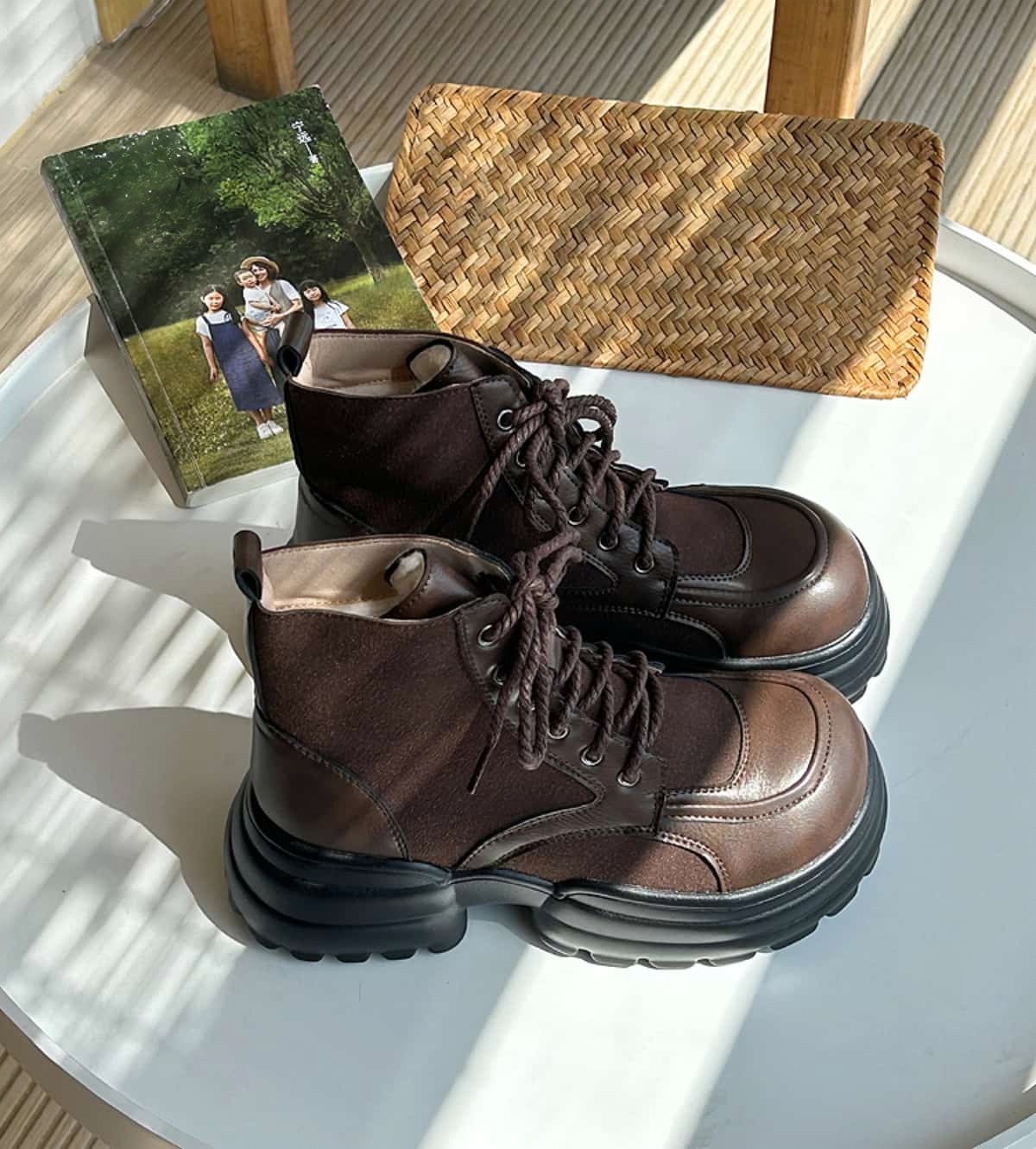 Round head lace-up thick-soled Martin boots autumn and winter handsome thick heel locomotive boots short boots women