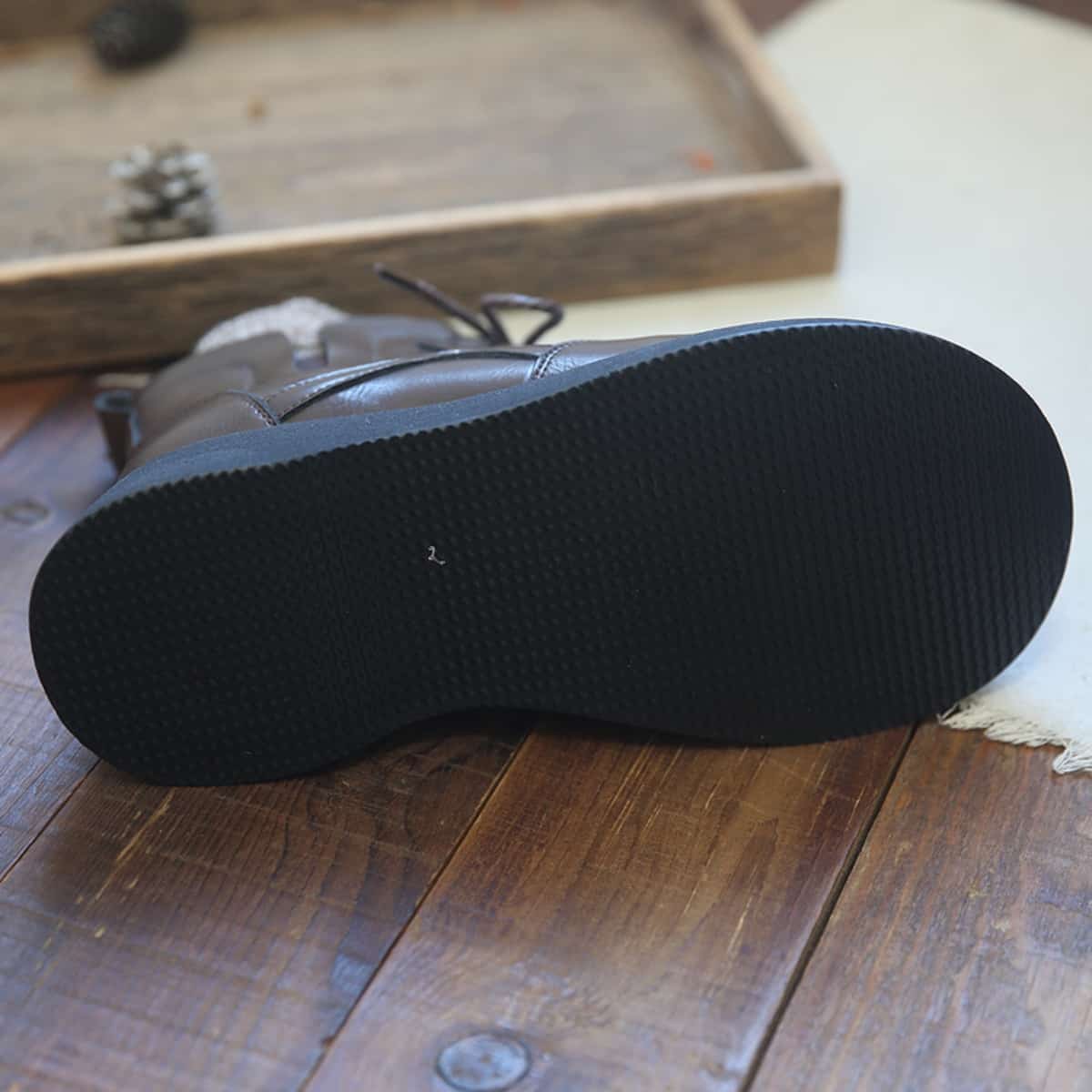 Round head lace-up thick-soled big-head shoes Winter college wind wool mouth fleece short boots