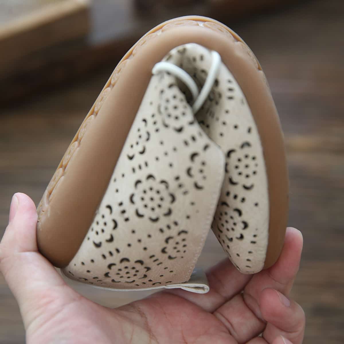 Hollow petal bag head flat shoes cotton and linen handmade comfortable soft sole word with sandals women's summer