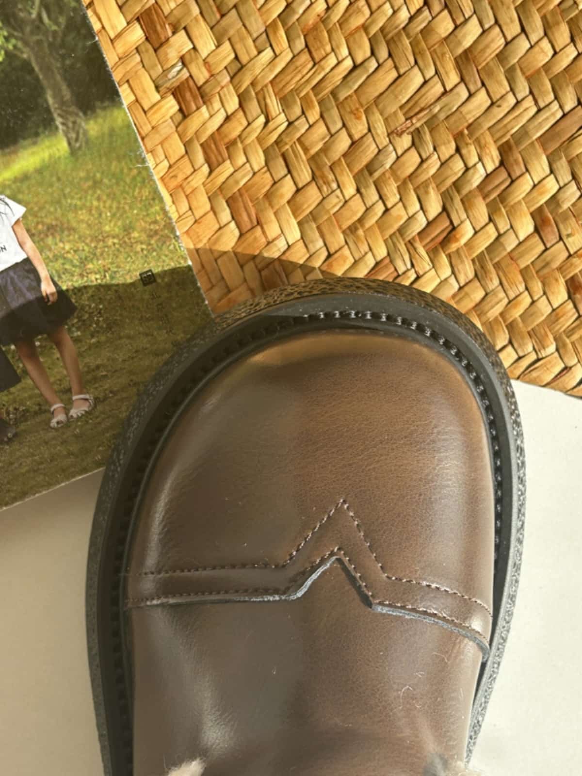 Round head thick sole big head shoes winter velvet heightening fashion small leather shoes short boots