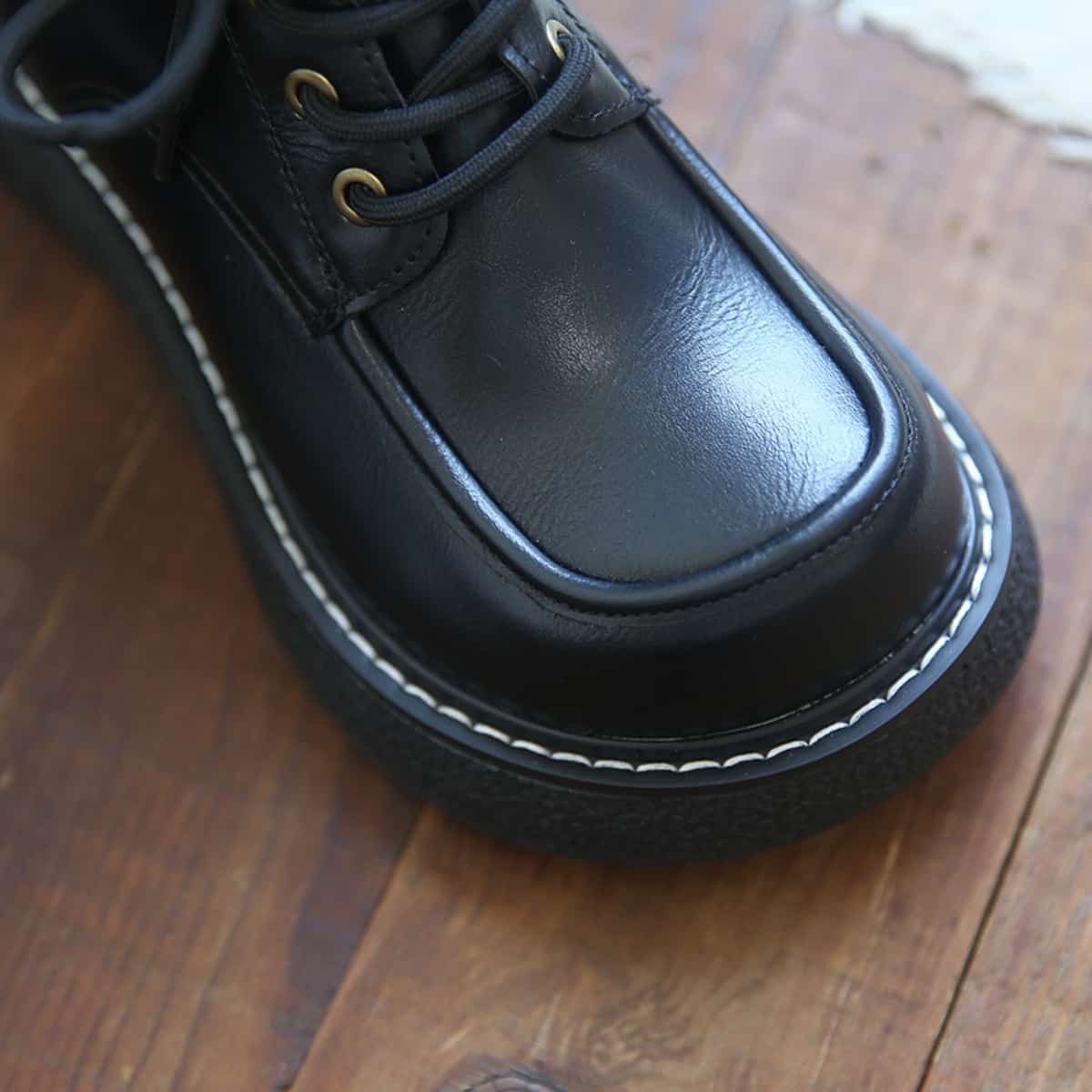 Round head lace-up platform big head shoes autumn and winter mid-heel black versatile Martin boots short boots