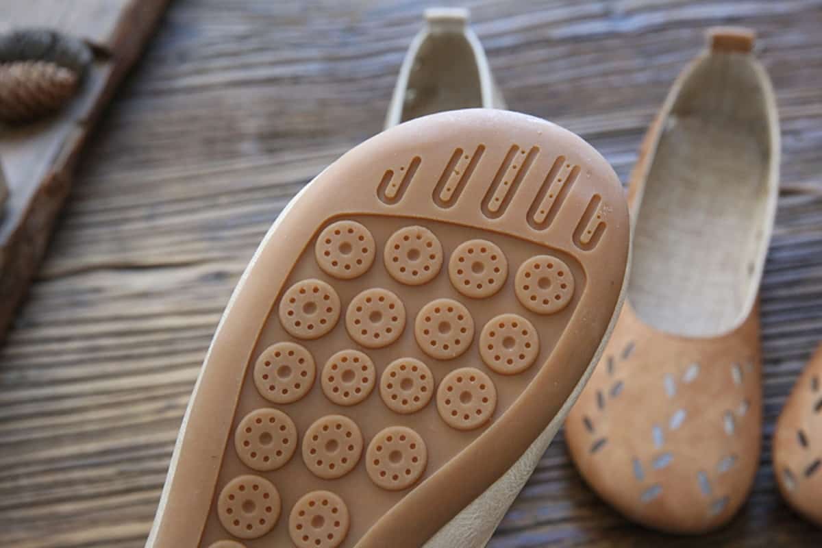 Hollow bag head flat shoes summer cotton and linen breathable and comfortable shallow mouth single shoes women