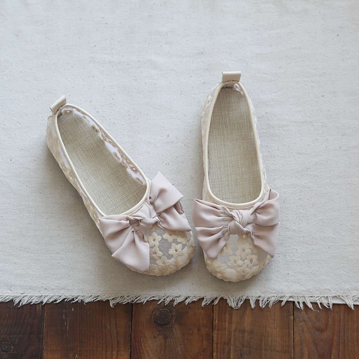 Mesh daisy round head flats summer big bow cotton and linen low heel light mouth single shoes