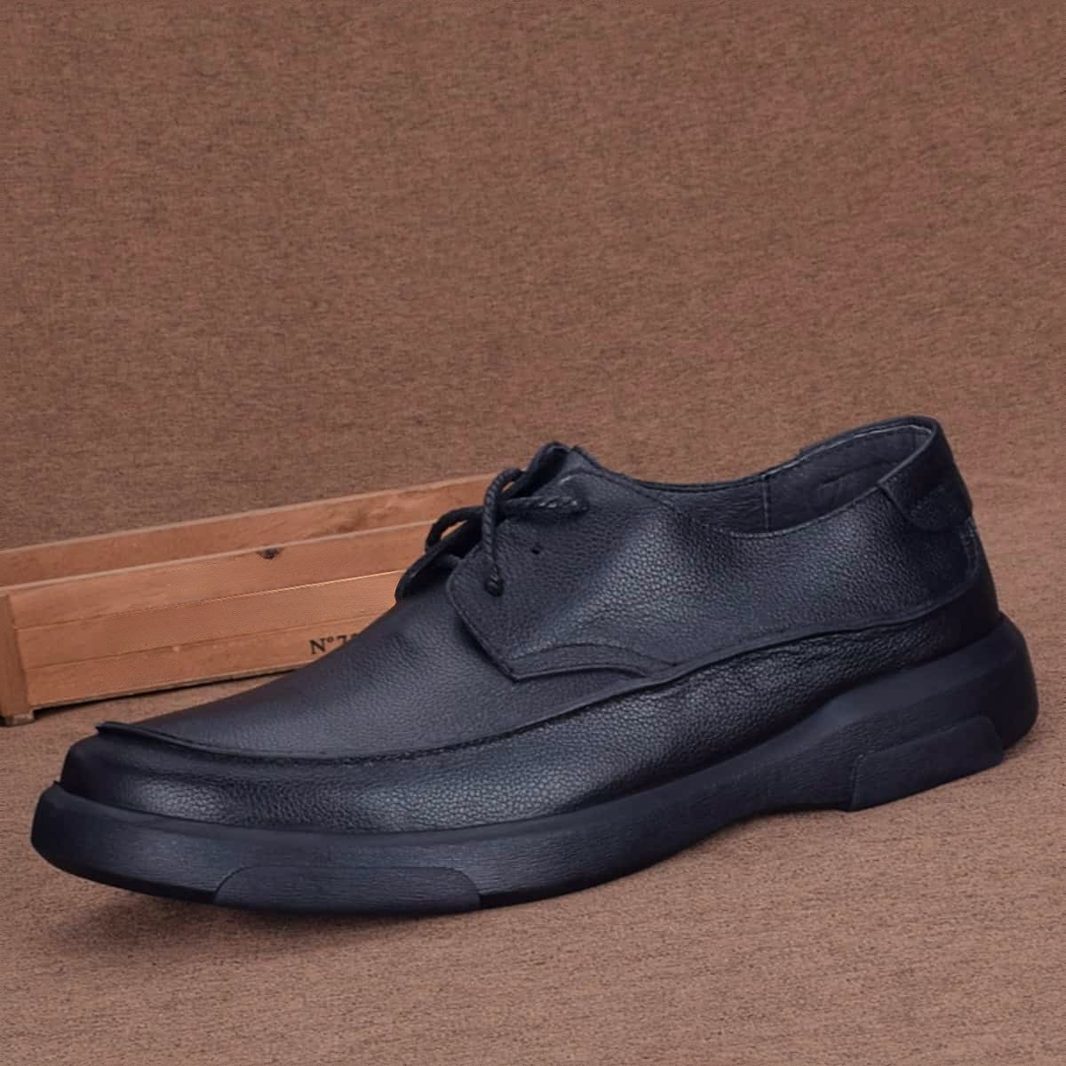 Fashion shoes first layer cowhide business casual men's leather shoes genuine leather platform soft leather European and American men's shoes