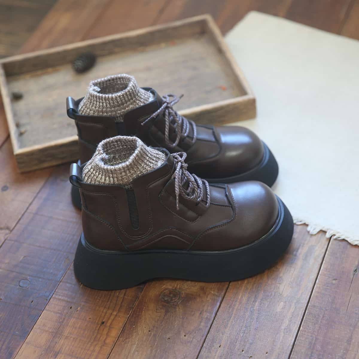 Round head lace-up thick-soled big-head shoes Winter college wind wool mouth fleece short boots