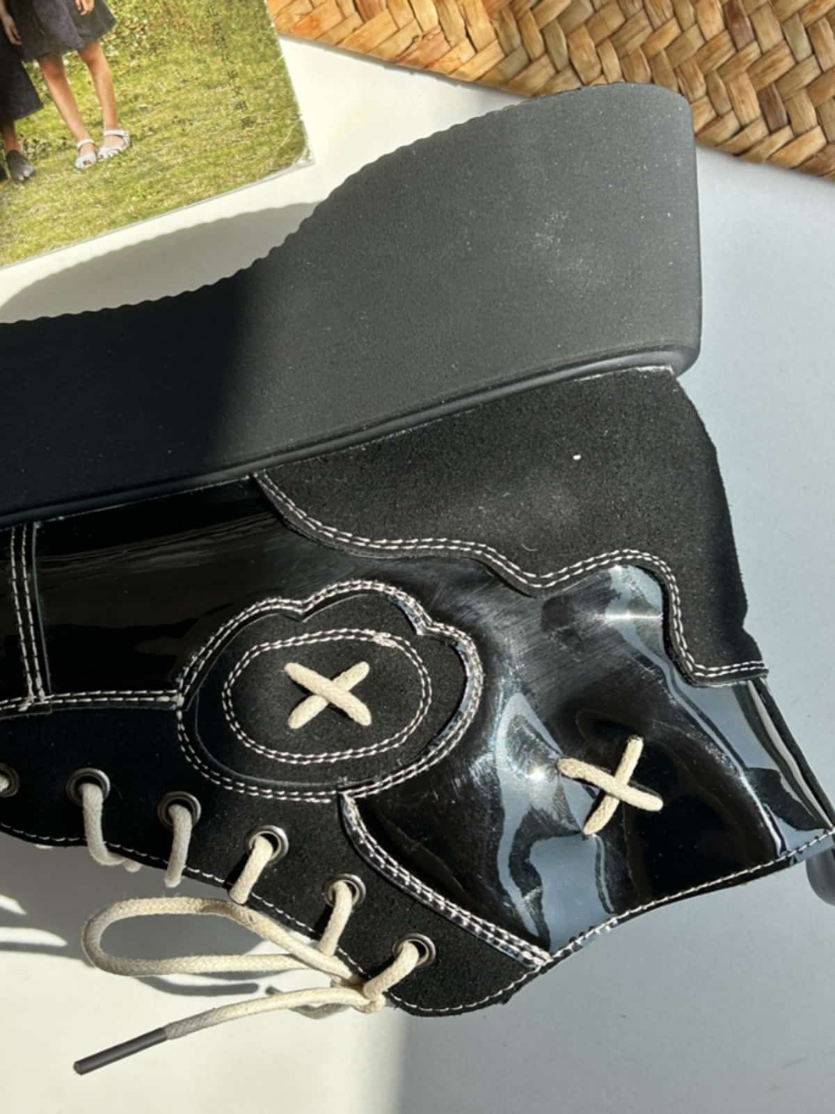 Round head lace-up thick-soled Martin boots autumn and winter black handsome trendy cool locomotive boots short boots women